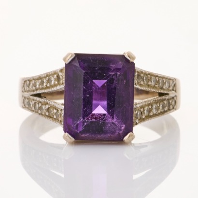 18ct White Gold, Modern, Rectangular Amethyst / .20ct Diamond Custom Made Ring