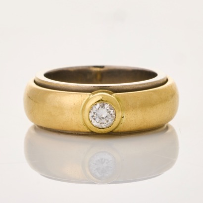 18ct White / Yellow Gold, Handmade, 0.19ct Diamond Ring
