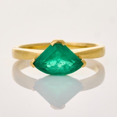 18ct Yellow Gold, Handmade, 1.42ct Emerald Ring