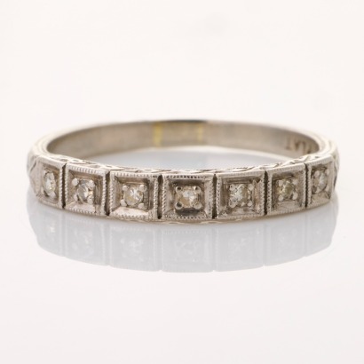 Platinum, Vintage, 0.07ct Diamond Engraved Band
