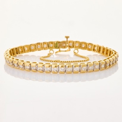 18ct Yellow Gold, 18.5cm, 2.50ct Diamond Flexible Link Bracelet