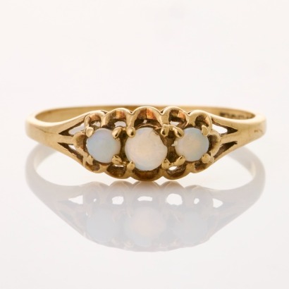 9ct Yellow Gold, Three Stone Opal Ring (one Opal broken)