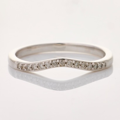 18ct White Gold, .10ct Diamond Curved Band