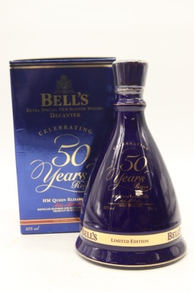 (1) Bell's "Queen Elizabeth II Golden Jubilee - 50 Years" Decanter 8 Year Old Blended Scotch Whisky, 40% ABV (GB)
