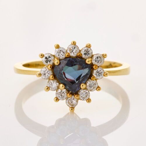 18ct Yellow Gold, Modern, Important 0.81ct Alexandrite / .41ct Diamond Ring by H Stern