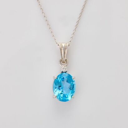 18ct White Gold, 2.35ct Blue Topaz / .02 Diamond Accent Pendant on 51cm, 18ct White Gold Chain