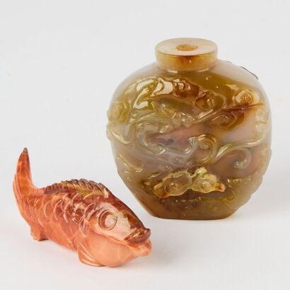 A Chinese Agate Snuff Bottle and A Chinse Agate Fish