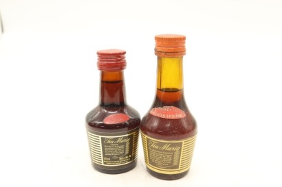 (1) Tia Maria Miniatures, 2 Bottles Sold as One Lot