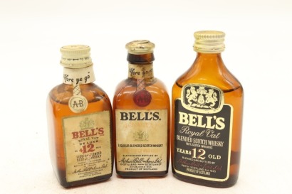 (1) Blended Scotch Whisky Miniatures, 3 Bottles Sold as One Lot
