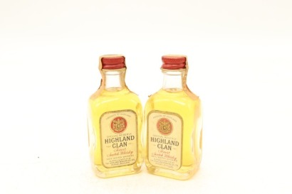 (1) Highland Clan Blended Scotch Whisky Miniatures, 2 Bottles Sold as One Lot