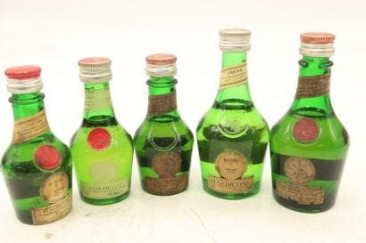 (1) DOM Benedictone Miniatures, 5 Bottles Sold as One Lot