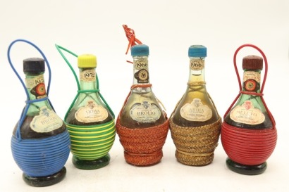 (1) Barone Ricasoli Miniatures, 5 Bottles Sold as One Lot