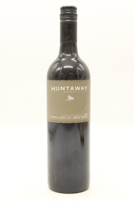 (1) 2004 Huntaway Reserve Merlot - Cabernet, Gisborne &diams;