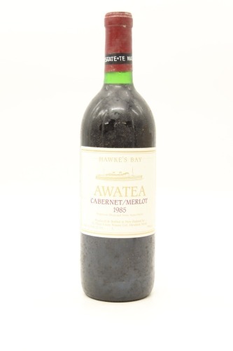 (1) 1985 Te Mata Estate Awatea Cabernets Merlot, Hawke's Bay &diams;