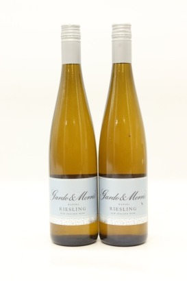 (2) 2011 Gardo & Morris Riesling, Hawke's Bay &diams;