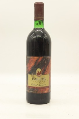 (1) 1987 Baileys of Glenrowan Cabernet Sauvignon, Victoria &diams;