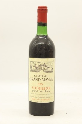 (1) 1976 Chateau Grand Mayne, Saint-Emilion Grand Cru &diams;
