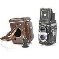 YASHICA (Japan): A TLR Camera