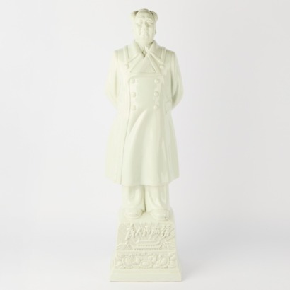 A Vintage Chinese Cultural Revolution Mao Zedong Statue