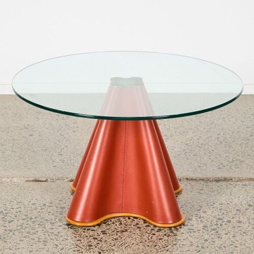 A Trebol Side Table by Oscar Tusquets For Casas, Spain