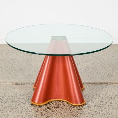 A Trebol Side Table by Oscar Tusquets For Casas, Spain