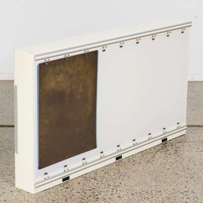 A Large Xray Box