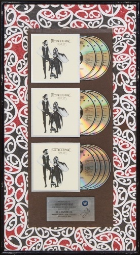 A Warner Music New Zealand Fleet Wood Mac Rumours Collection Platinum Sales Award