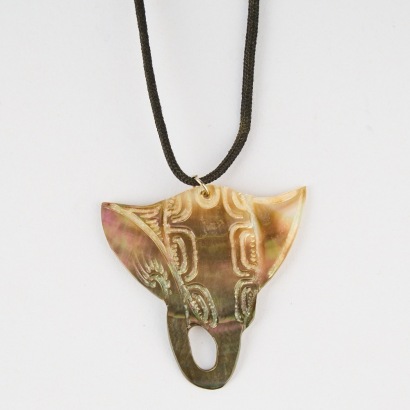 A Paua Stingray Pendant