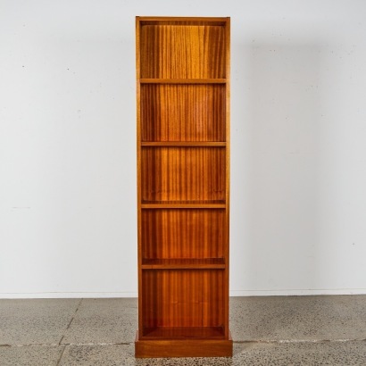 A Mid-Century Mahogany Book/Display Case
