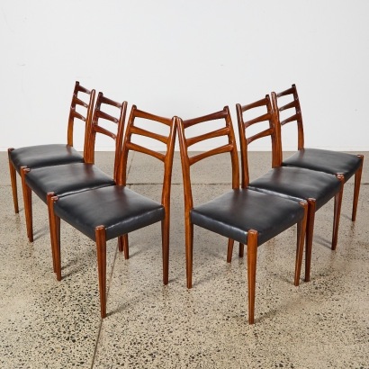 A Suit of Six Fleur Dining Chairs