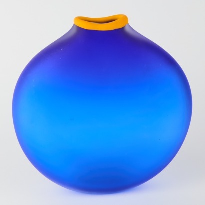 A Large Flattened Sphere Vase signed by Giovanni