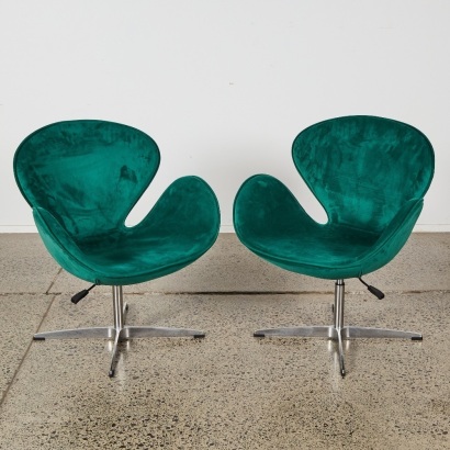 A Pair of Sean Chairs in the Style of Arne Jacobsen