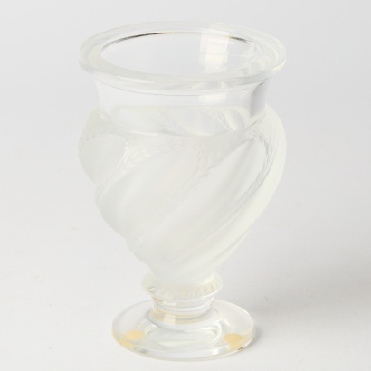 A Lalique France 'Ermenonville' Vase