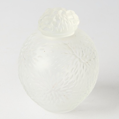 A Lalique France 'Kati' Vase