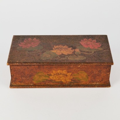 A New Zealand Pokerwork Glove Box, c. 1940s