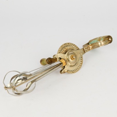 A Vintage Swift Egg Beater