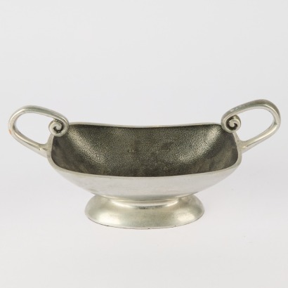 A Double Handle Aluminium Bowl