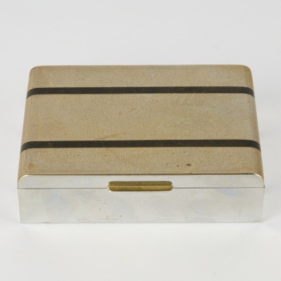 An Art Deco Cigarette Box