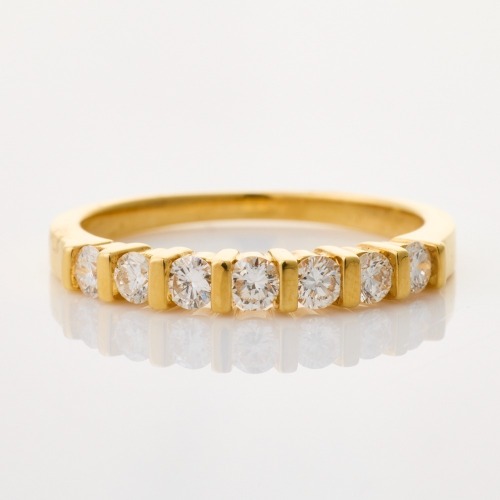 18ct Yellow Gold, .50ct, Diamond Dress Ring - Near new