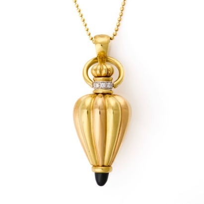 18ct Yellow Gold, 0.15ct Diamond / Onyx Perfume Bottle Pendant on 18ct Yellow Gold, 45cm Beaded Chain