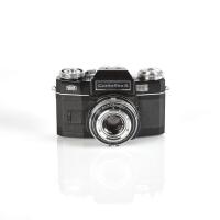ZEISS IKON (Germany): A 35mm SLR Camera