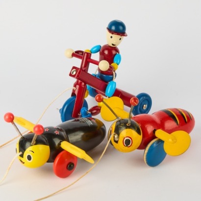 A Group of Three Collectable New Zealand Toys