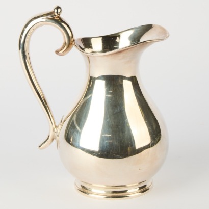 A Large Vintage Walker & Hall 2 &frac12; Pint Water Jug