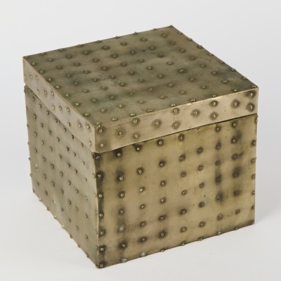 A Brutalist Metal Box