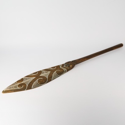 A Contemporary Waka Hoe