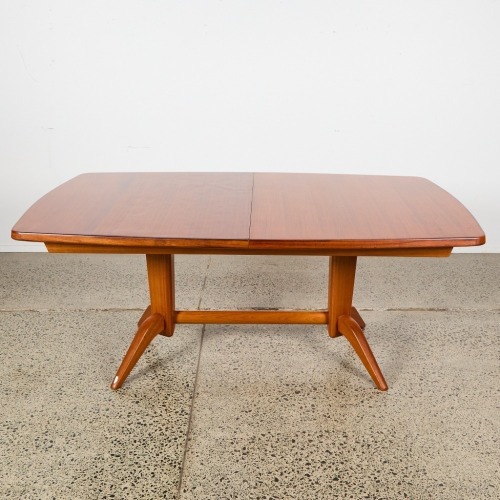 A Gordon & Russell Rosewood and Mahogany Extension Dining Table