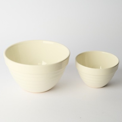 A Pair of Crown Lynn Mixing Bowls