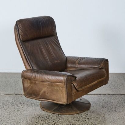 A Vintage De Sede Swivel Armchair c. 1970s