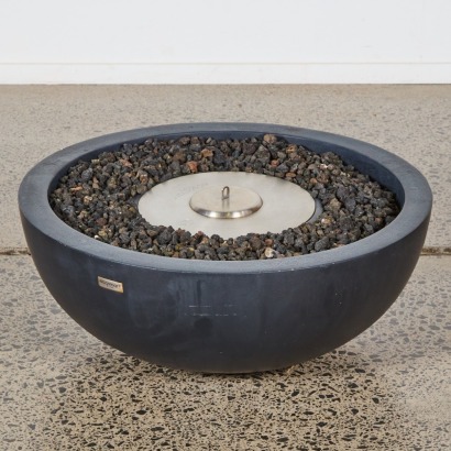 An Ecosmart Mix 600 Fire Pit