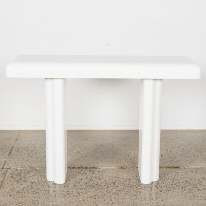 A Bodene Console